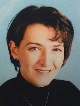 Amna–Maca (Vahid) Hussein-Mehanić -dje. Oručević