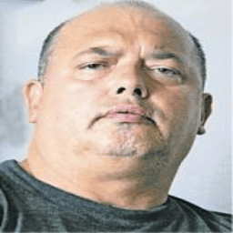 Husein  Džeko