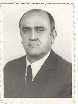 Fadil  (Alije)  Tihić