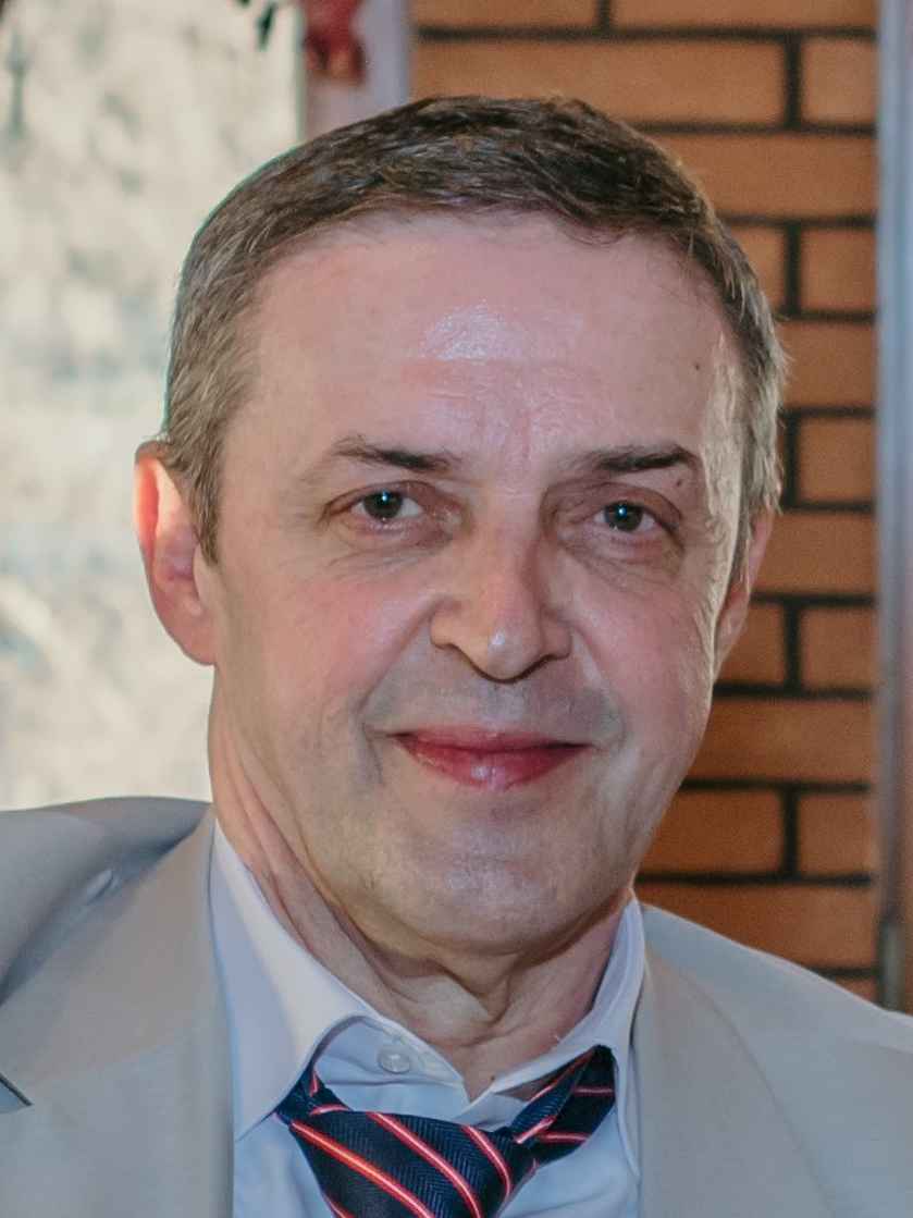 Mladen  Radić