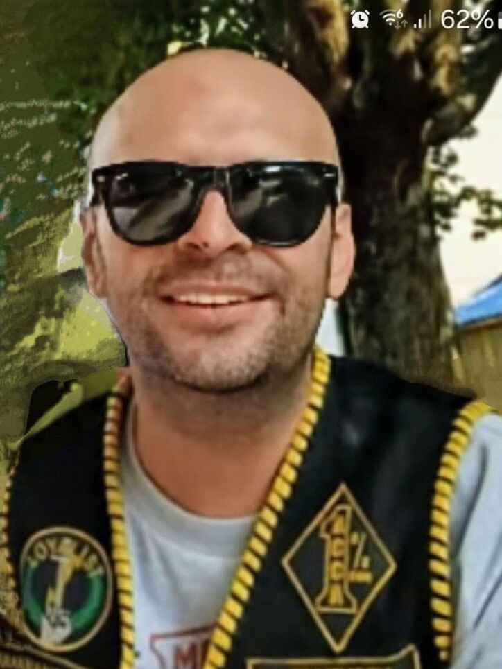  Adis  (Suad) Mirvić