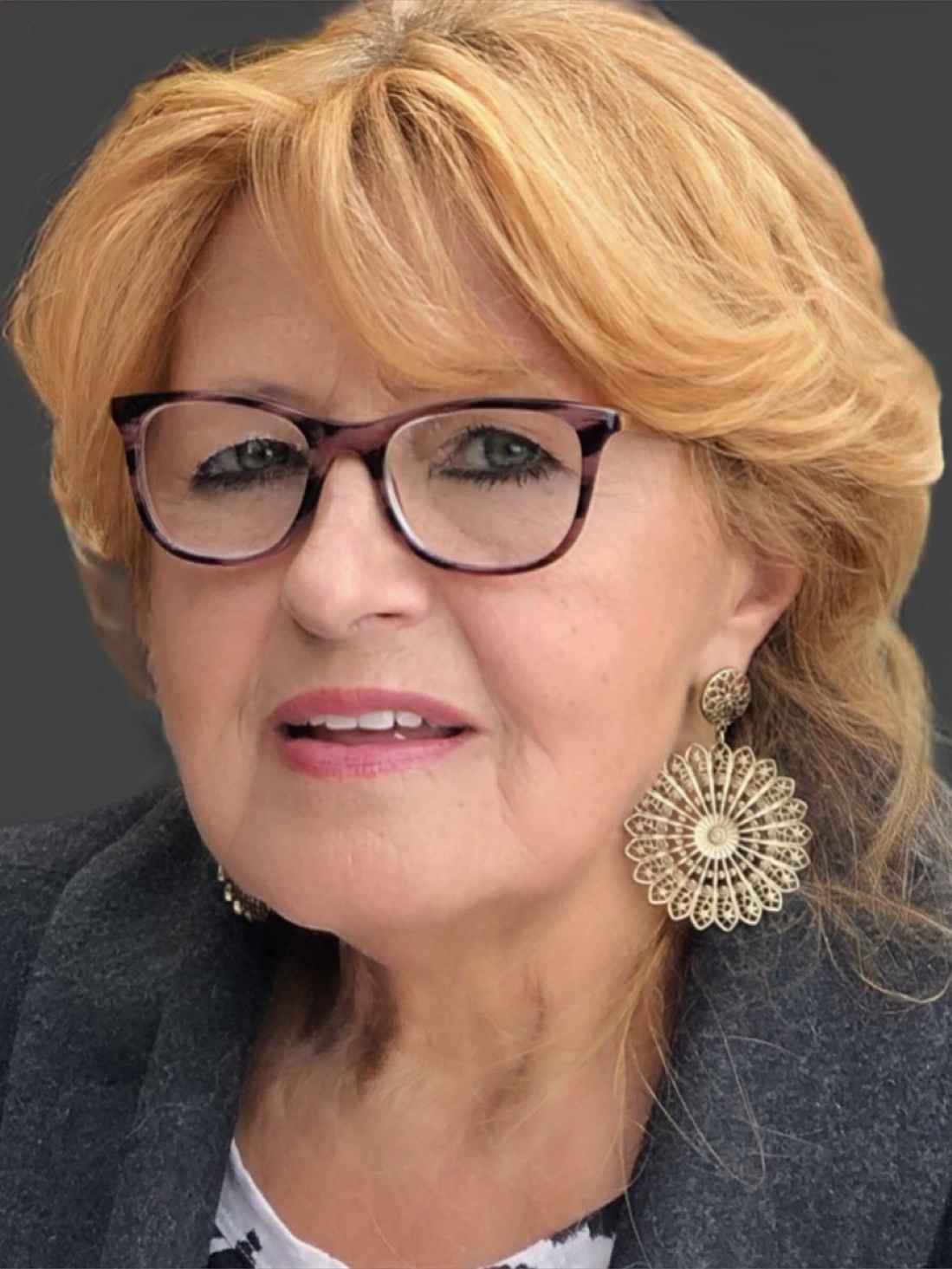 Vasvija  Ljubović