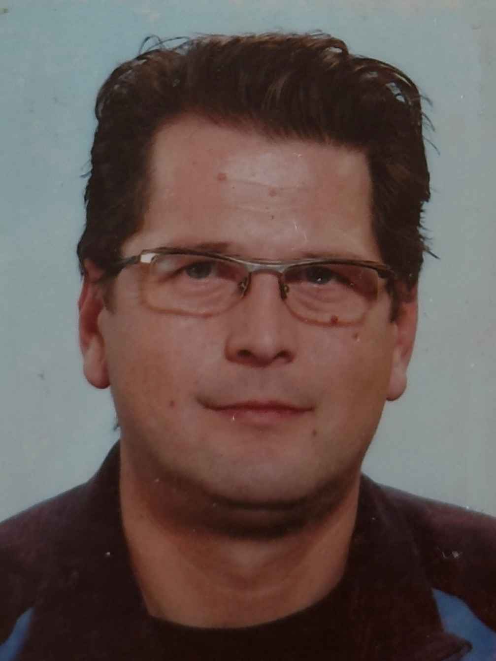 Armin  Hlaj
