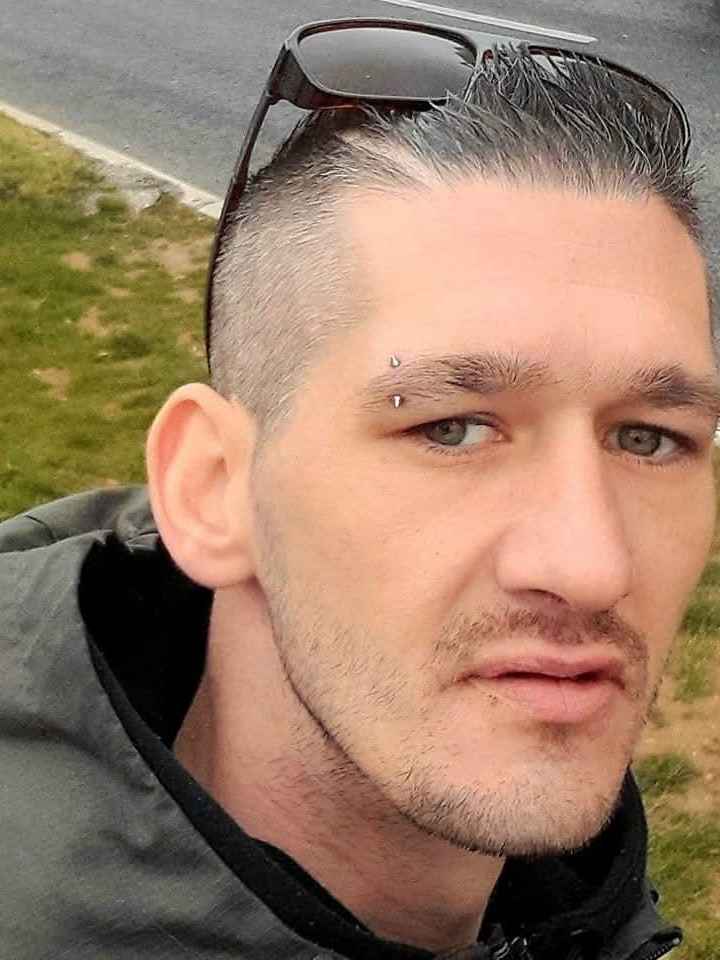 Amaru  Slipiću