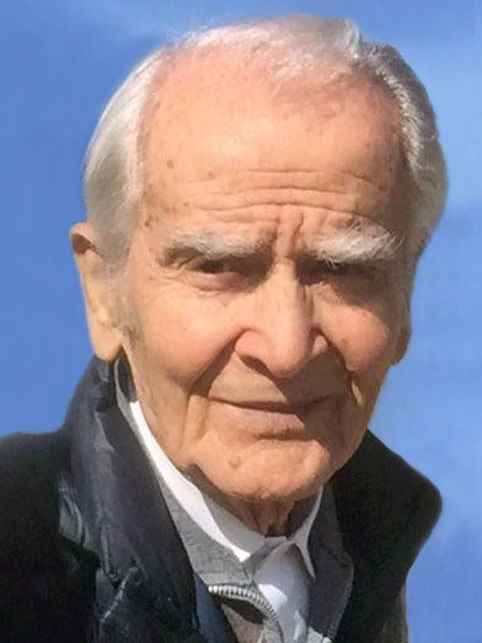 Mustafa    Kapidžić