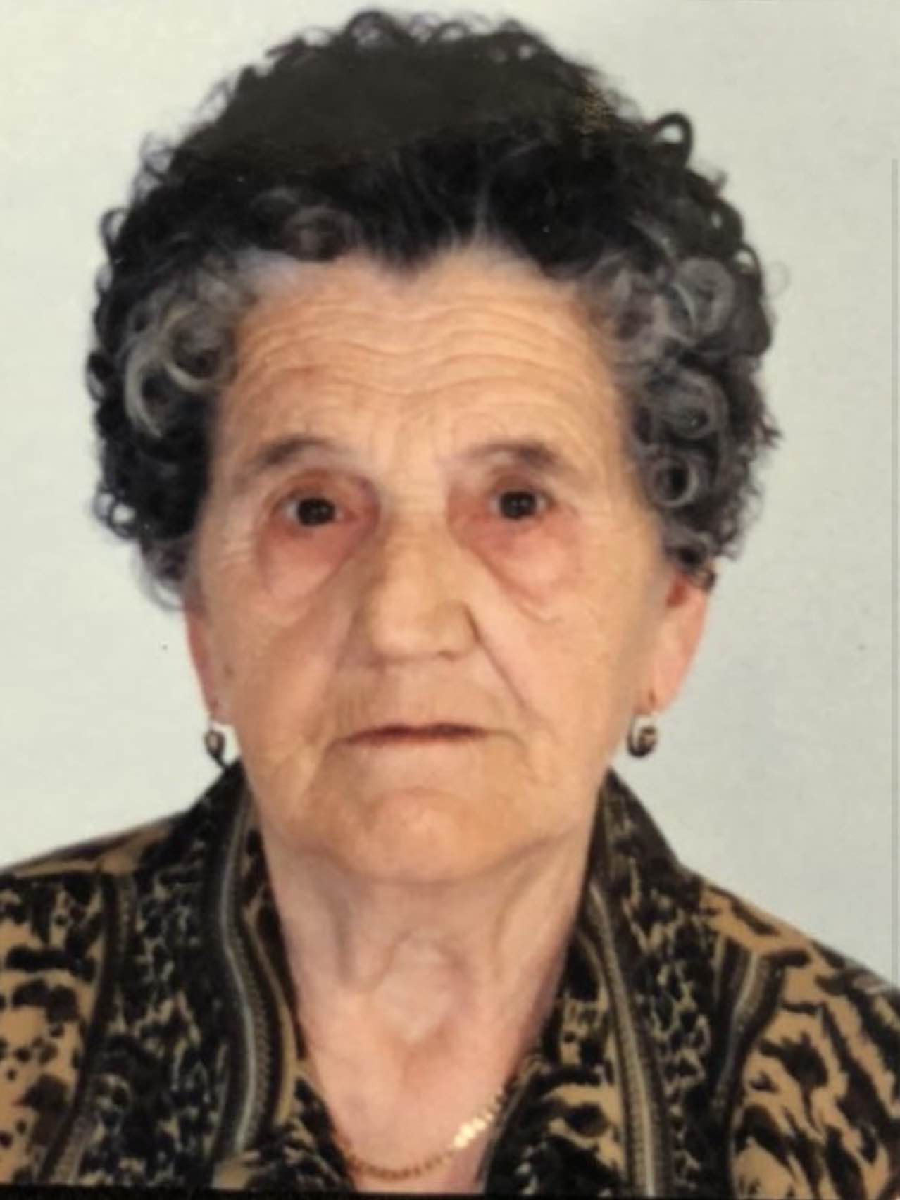 Kanita (Ud.Sulejmana) Hajdarović                                                                   Rođ. Dizdarević                                                                             Iz Stoca