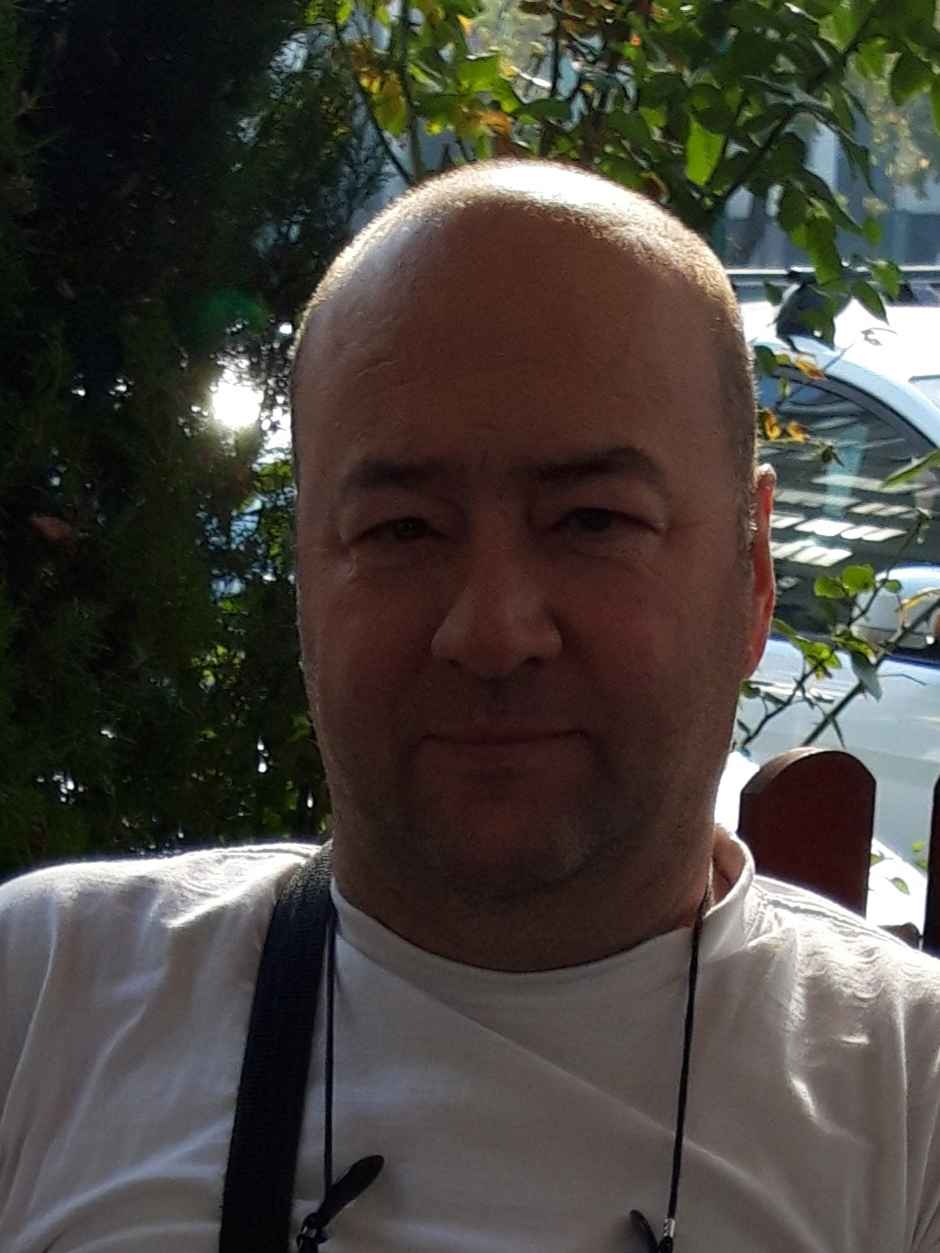  Saša  Hrustić