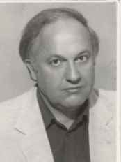 Prim. Dr. Senadin   Ljubović