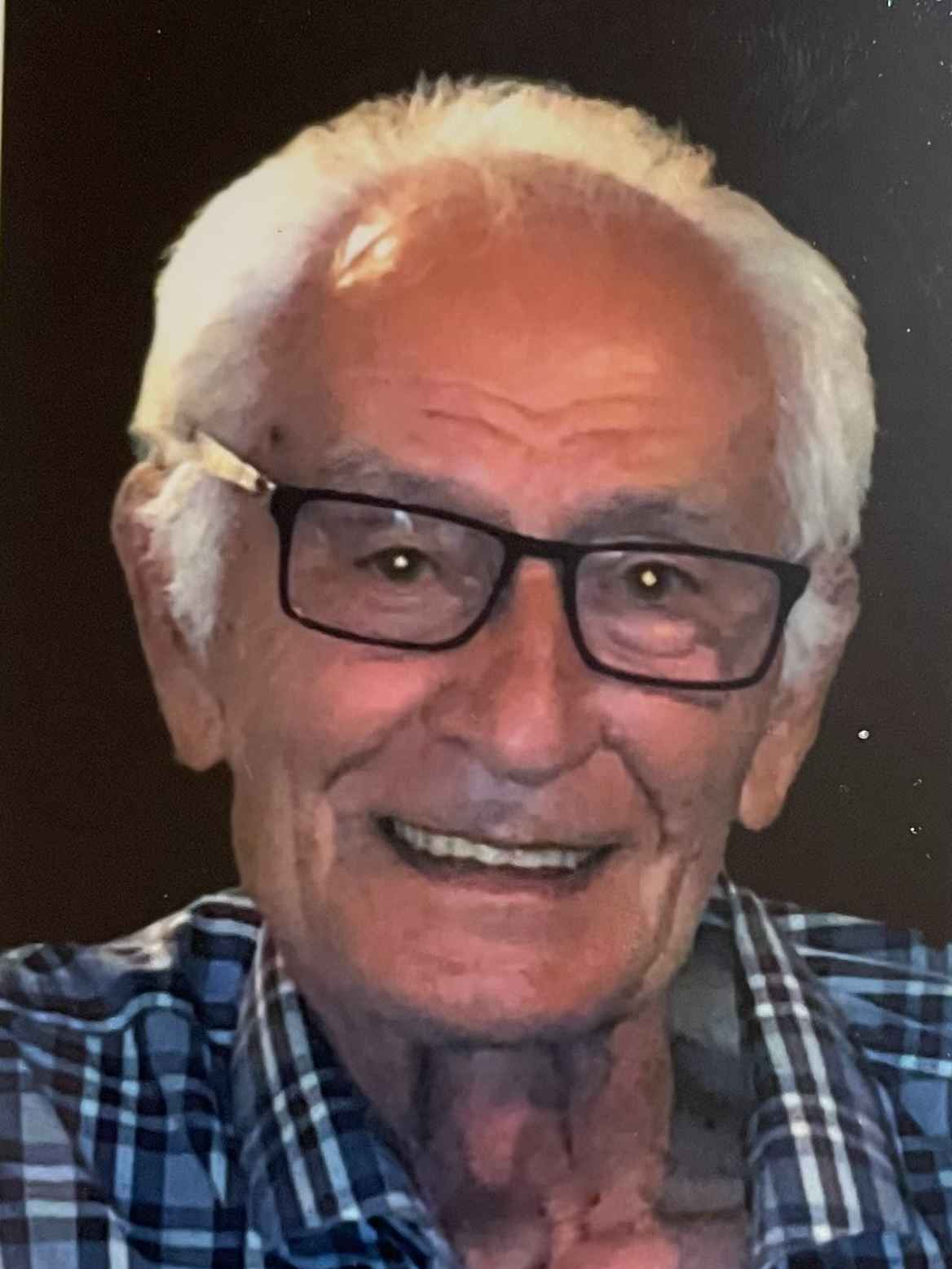  Radomir (Rade) Ovuka
