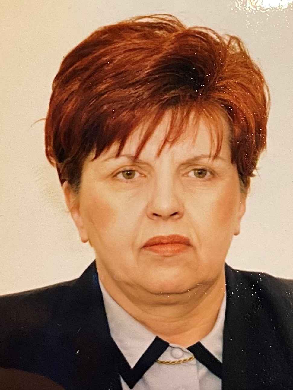  Azra   Mujagić