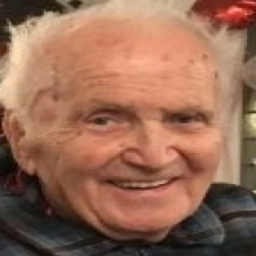 Enver  Lihuću