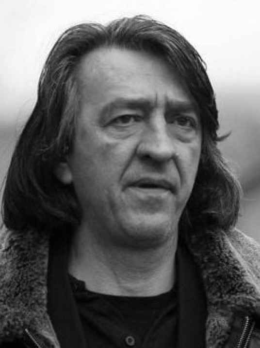  Haris  Burina