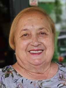 Azra  Džaferović