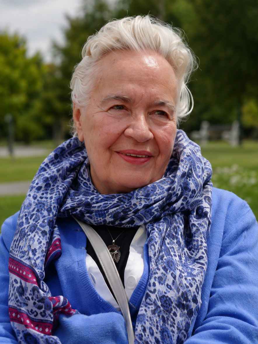 Lejla  (Zijah) Kljakić -dje. Gluhbegović