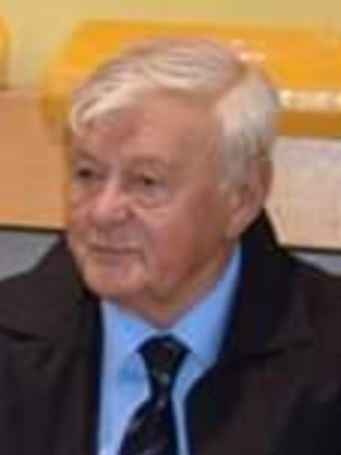  Izet  (Avda) Delalić