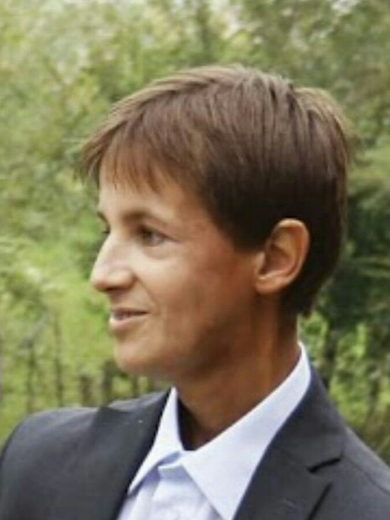 Anesa  Jamaka