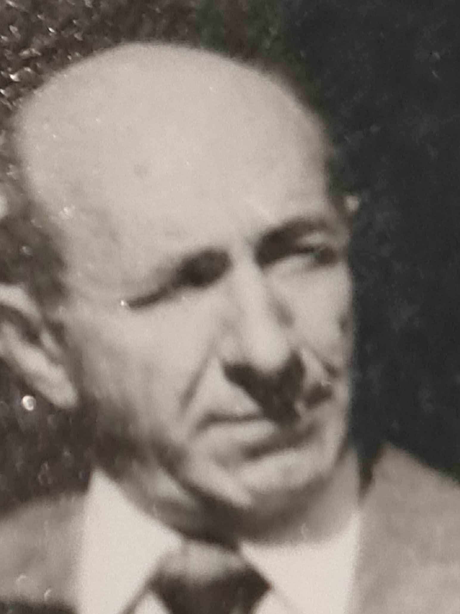 Prim. Dr. Ćazim  Olić