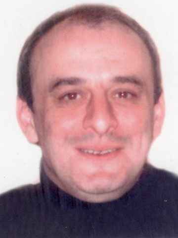 Robert  Salom