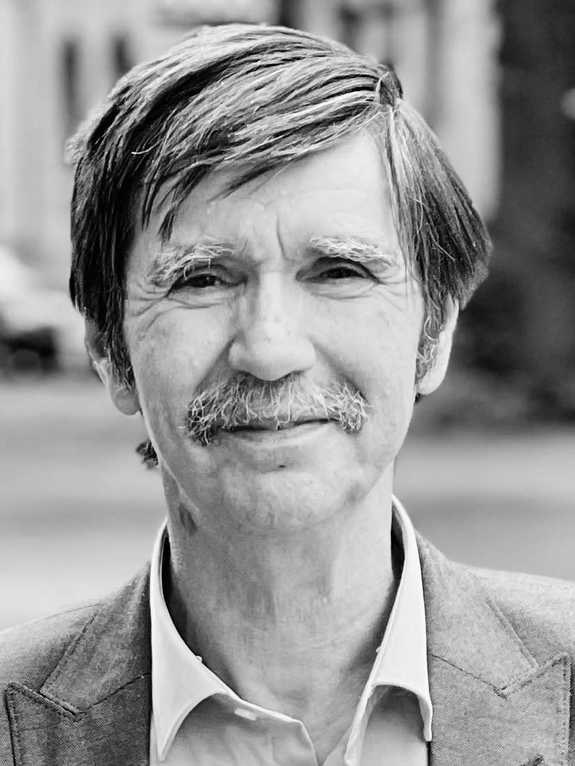 Prof.Dr. Izet  Muratspahić